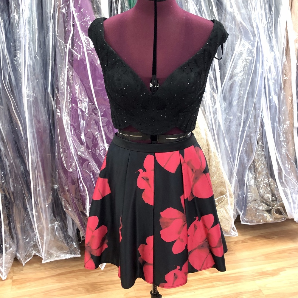 Dave and Johnny Printed Two-Piece Dress